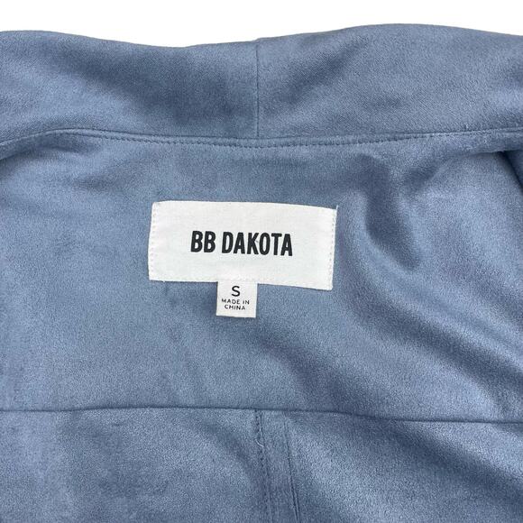 BB DAKOTA Suede It Out Drape Front Faux Suede Jacket Sz Small Hazy Blue - Picture 3 of 4